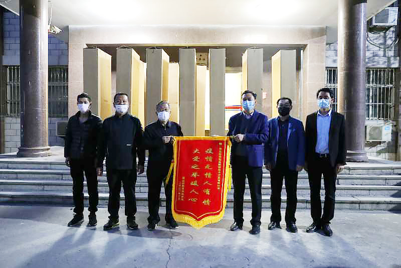 盼春暖花開，學子歸來。路博環保為多所院校捐贈防疫物資