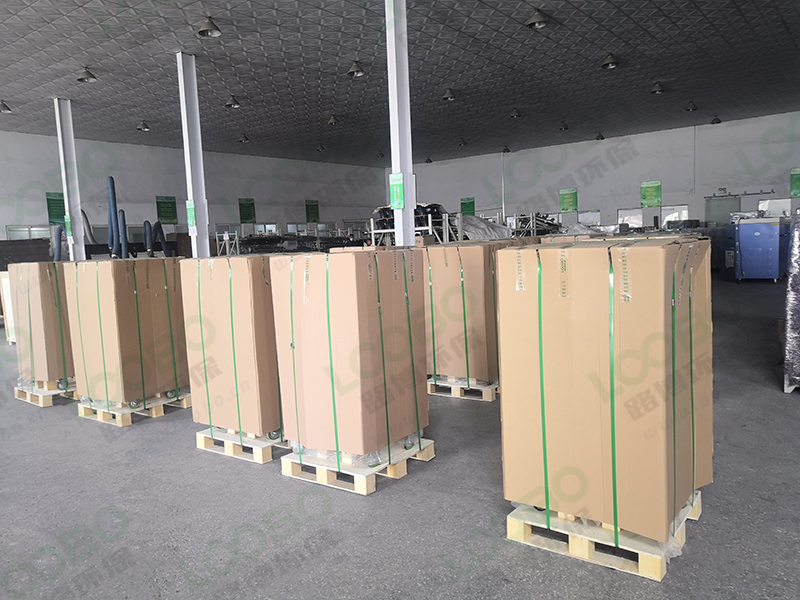 可移動(dòng)式焊煙凈化器.jpg 可移動(dòng)式焊煙凈化器.jpg