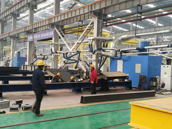 焊接煙塵治理?這套中央式焊煙凈化系統也不錯.jpg 焊接煙塵治理?這套中央式焊煙凈化系統也不錯.jpg