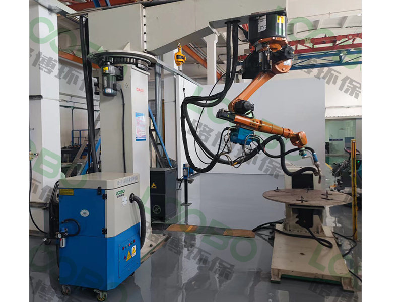當焊接機器人遇上除塵設備:開啟綠色生產新篇章 (2).jpg