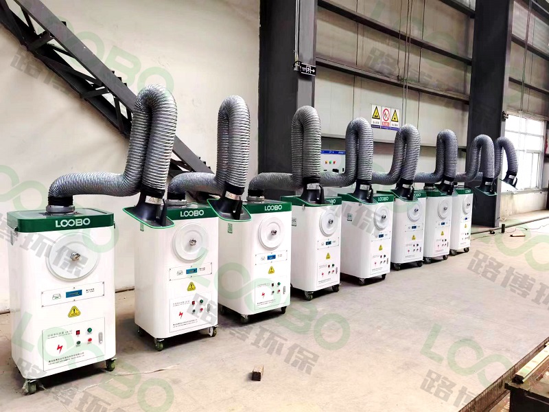 智能清灰，長效穩定：移動式焊煙凈化器的核心優勢解析